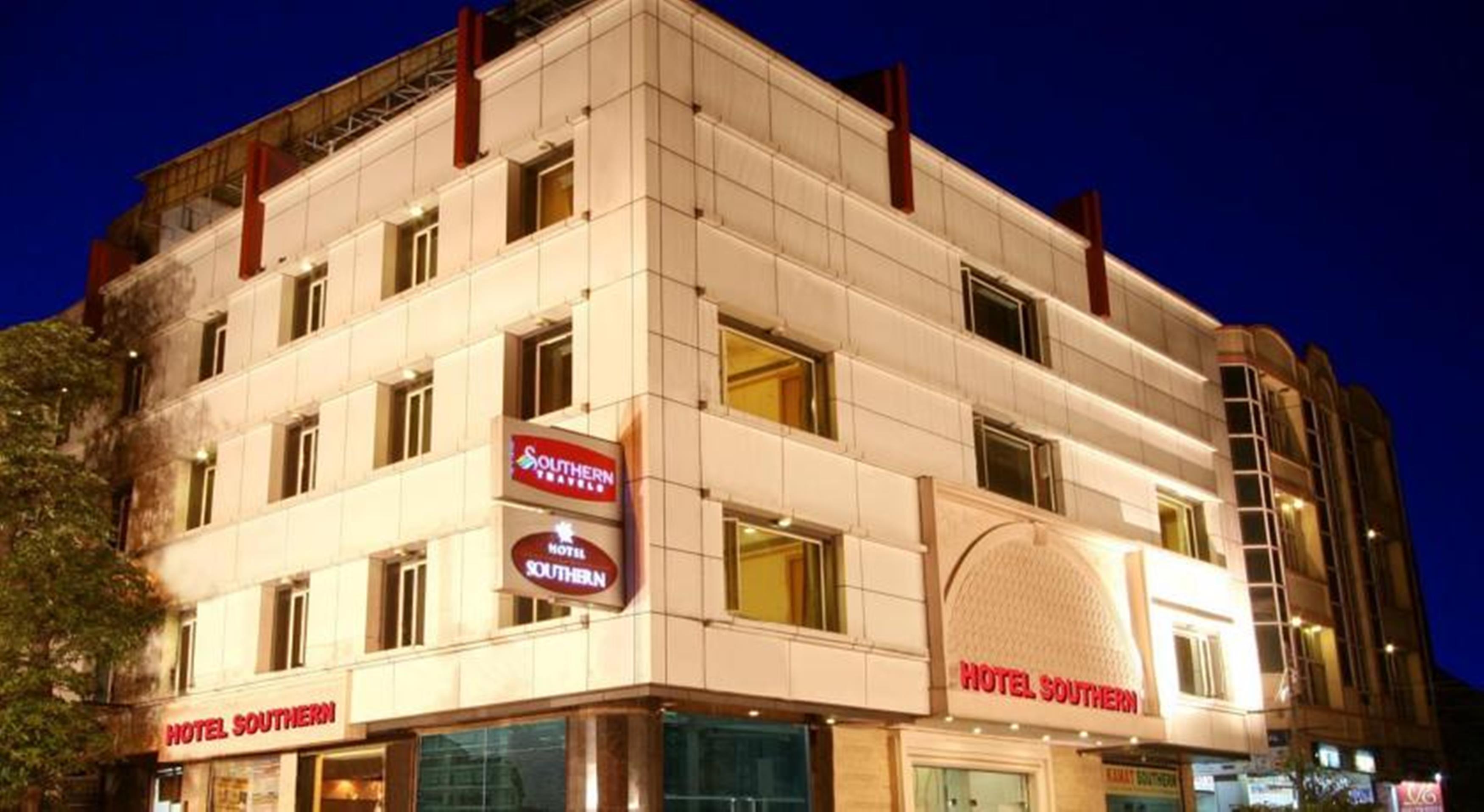 Hotel Southern Делі Номер фото