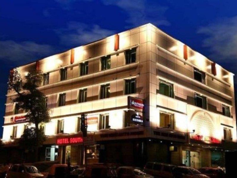 Hotel Southern Делі Екстер'єр фото