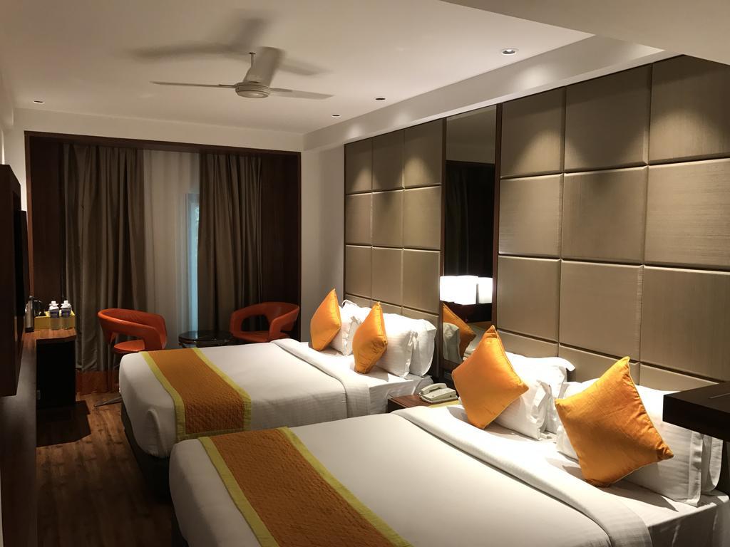 Hotel Southern Делі Екстер'єр фото