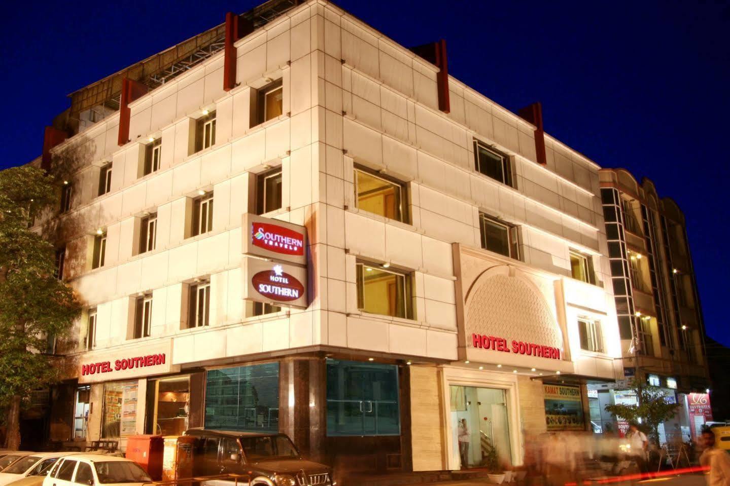 Hotel Southern Делі Екстер'єр фото